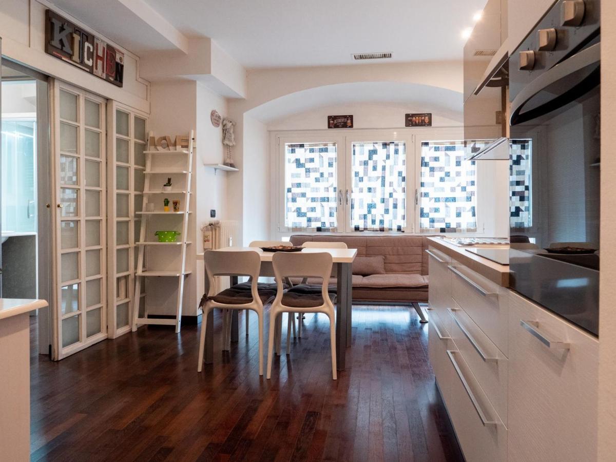 The Best Rent - Modern Duomo Apartment Milan Exterior photo