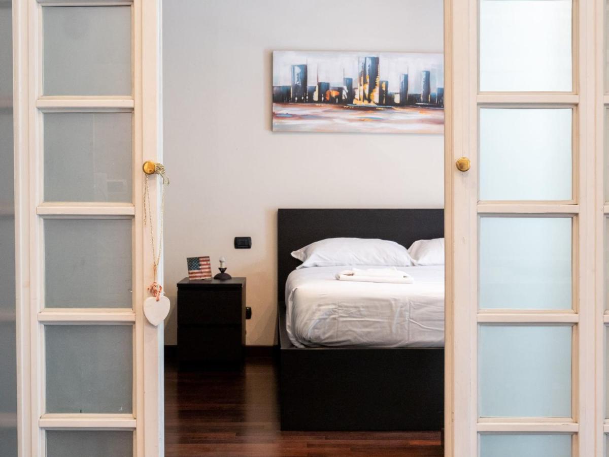 The Best Rent - Modern Duomo Apartment Milan Exterior photo